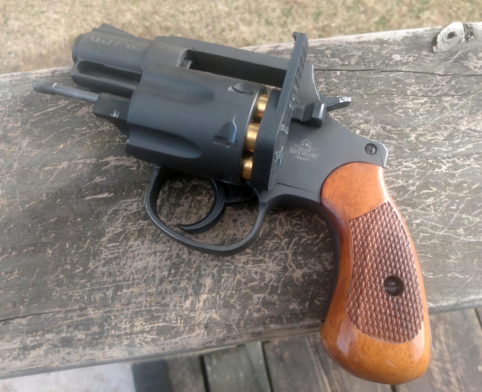 revolver frame size colt d frame